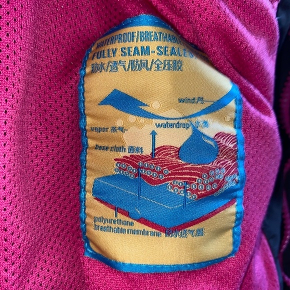 Pelliot size large child waterproof jacket - Picture 7 of 11